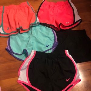 Five pairs of girls athletic shorts, size 5/6